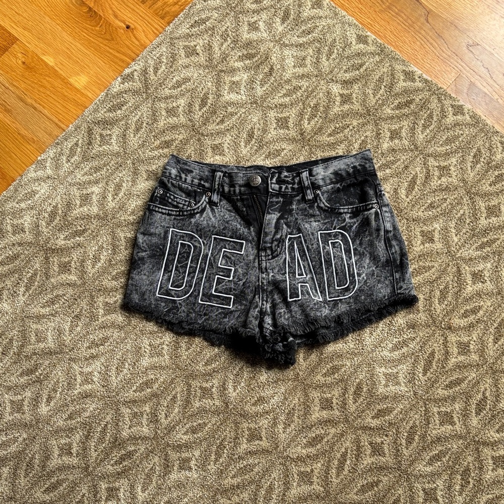 Drop dead Black Acid-Wash Denim Cutoff Shorts with 'DEAD' Graphic